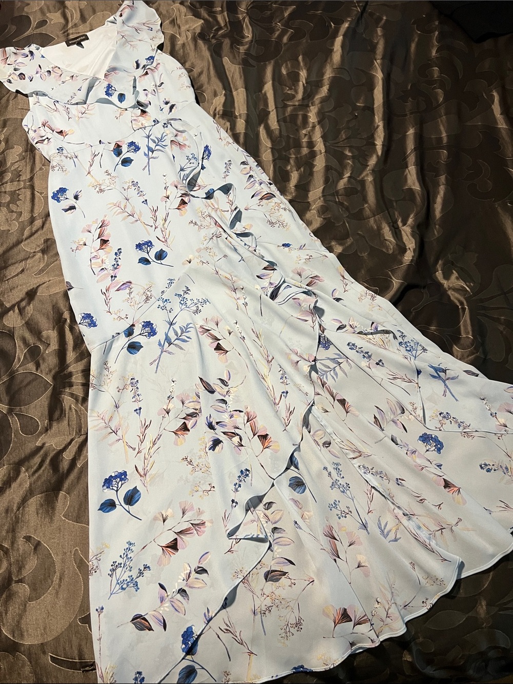 Banana Republic Light Blue Floral V-Neck Ruffles Maxi Dress Hi-Lo Size 4